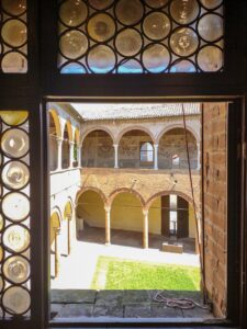 cortile d'onore di casa romei a ferrara