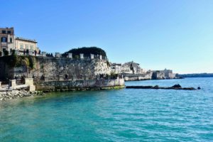 cosa vedere a siracusa lungomare di ortigia