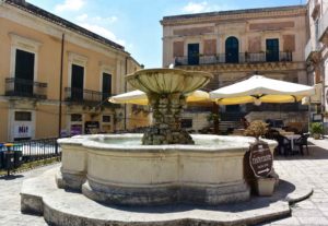Cosa vedere a Ragusa piazza duomo 