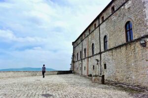 Forte san Leo tra i castelli Emilia Romagna da visitare