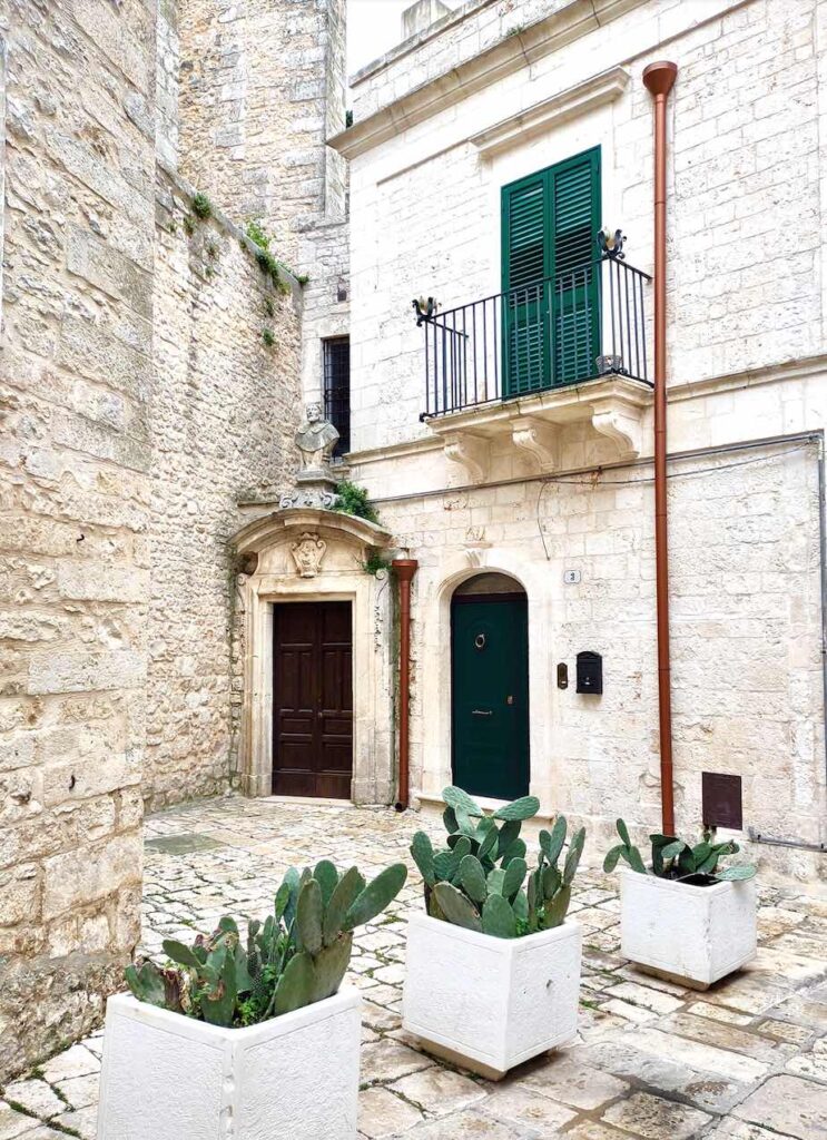 valle d'itria cosa vedere, ceglie messapica
