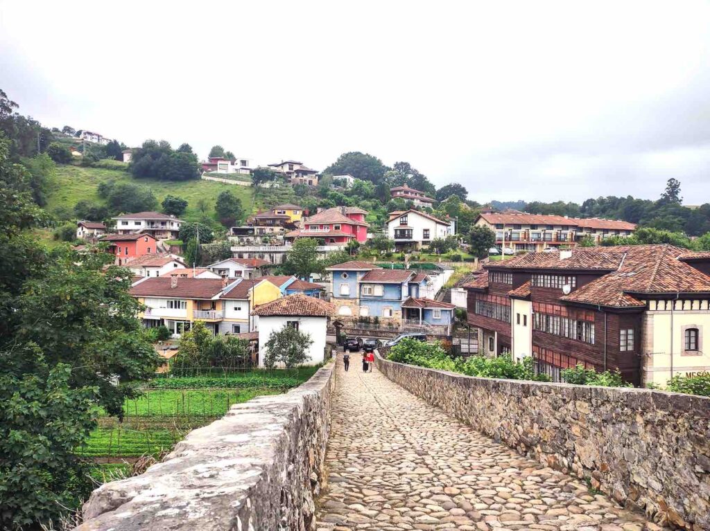 asturie cosa vedere, cangas d'onis