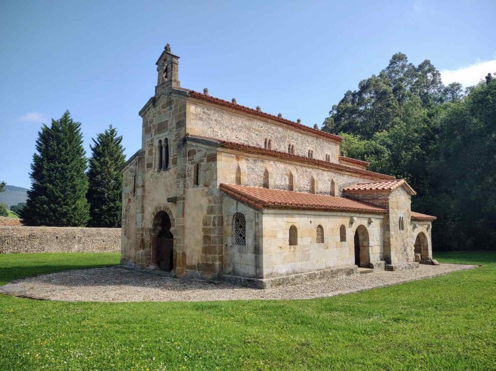 asturie cosa vedere, chiesa valdedios