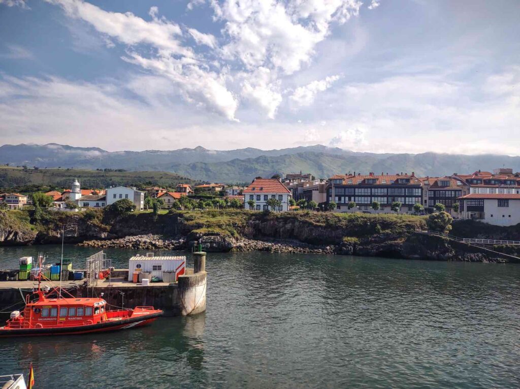 llanes costa ovest asturie